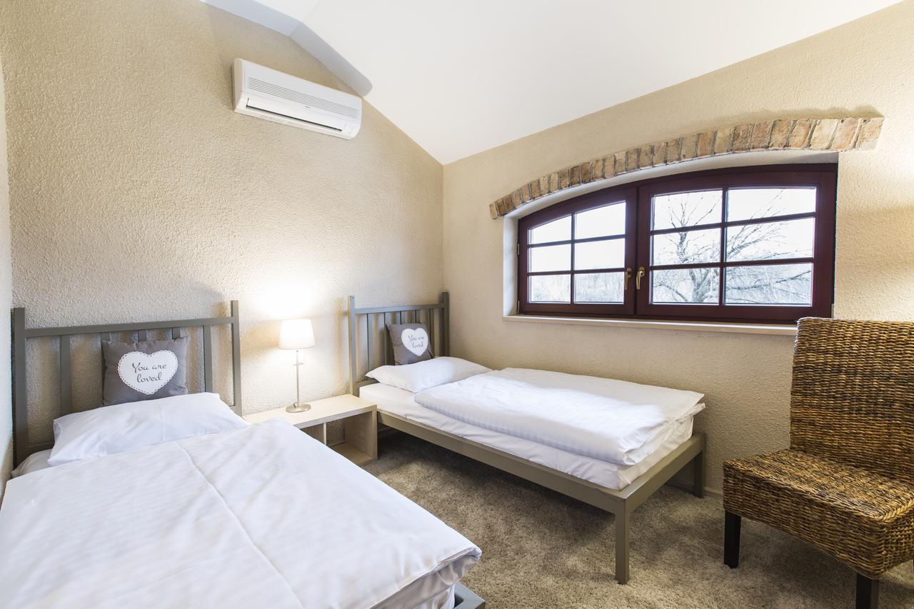 Apartamenty Za Murem Poznan Ngoại thất bức ảnh