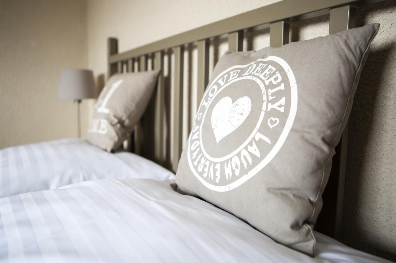 Apartamenty Za Murem Poznan Ngoại thất bức ảnh