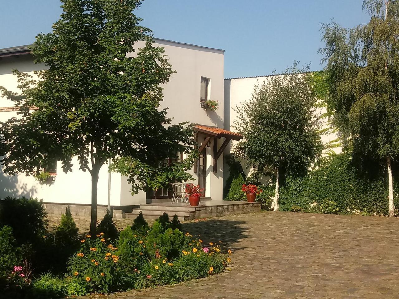 Apartamenty Za Murem Poznan Ngoại thất bức ảnh